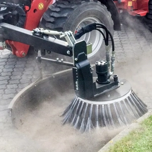 Weed clearing brushes
